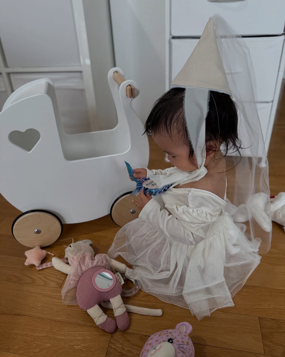 Luxury doll stroller brown