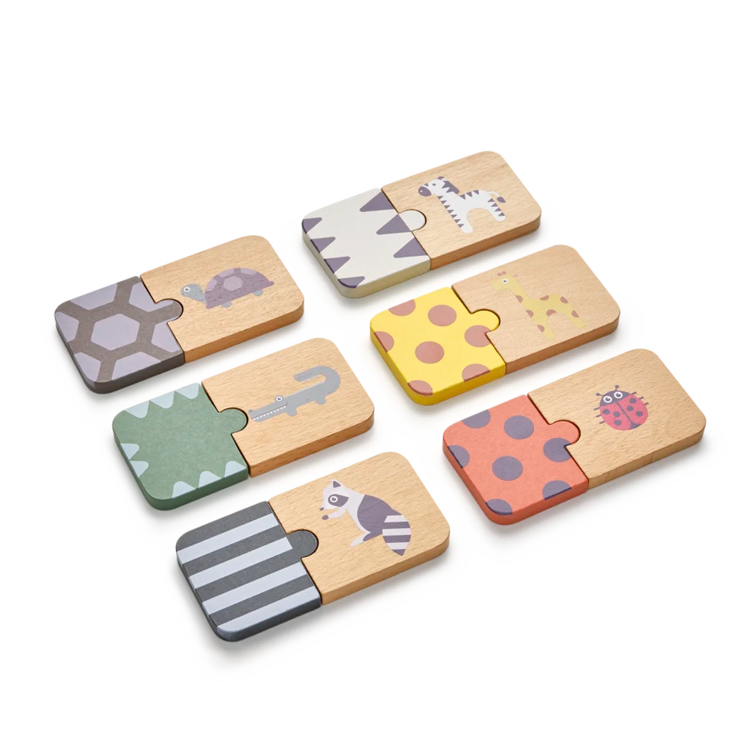 Puzzle with Wild Animals Pattern